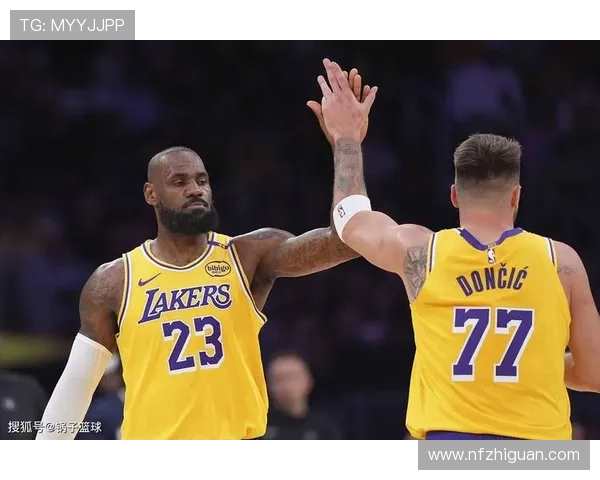 湖人G1胜火箭詹皇狂送助攻